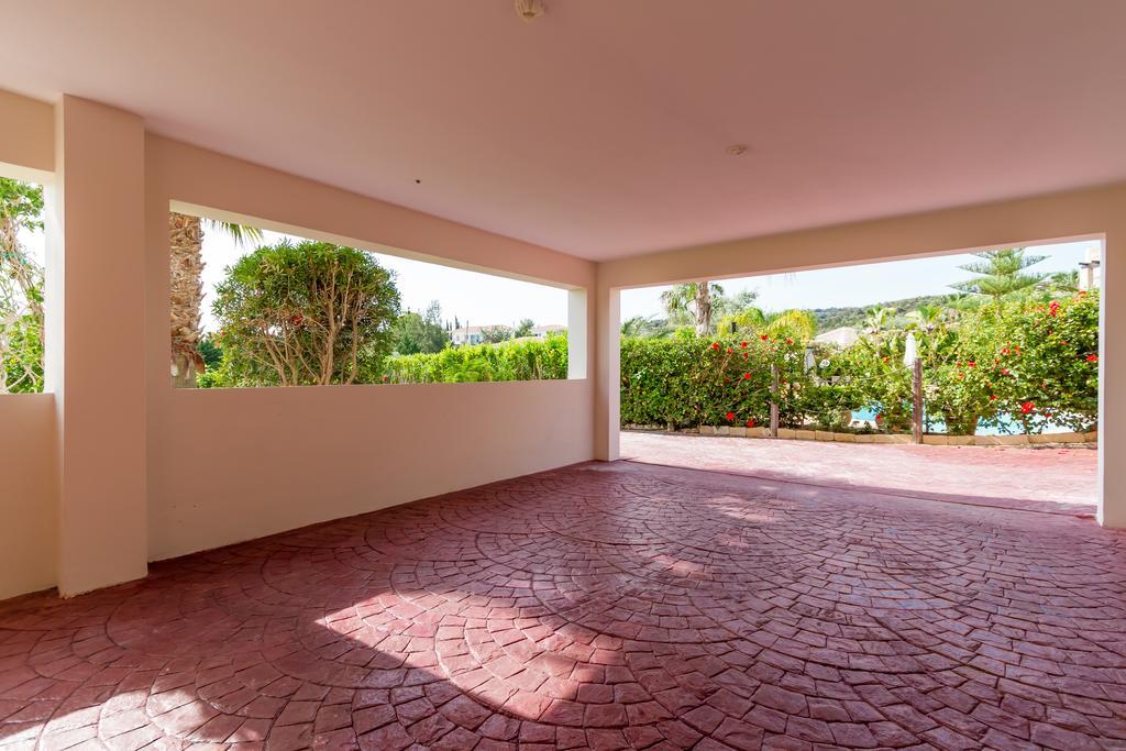 Villa Riverside Polis Extérieur photo