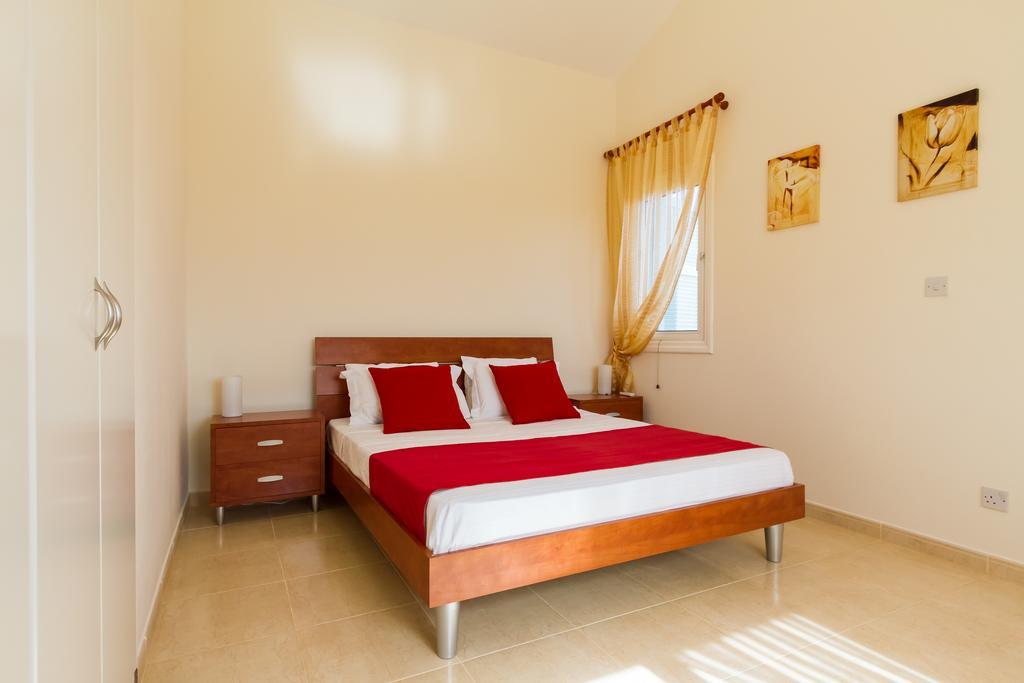 Villa Riverside Polis Extérieur photo