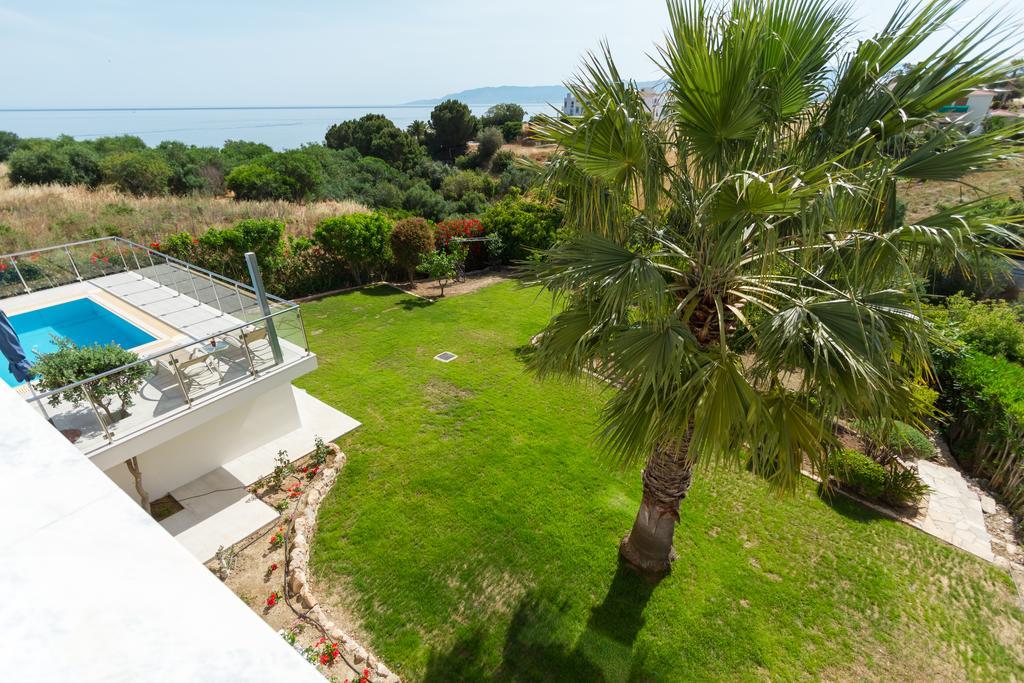 Villa Riverside Polis Extérieur photo