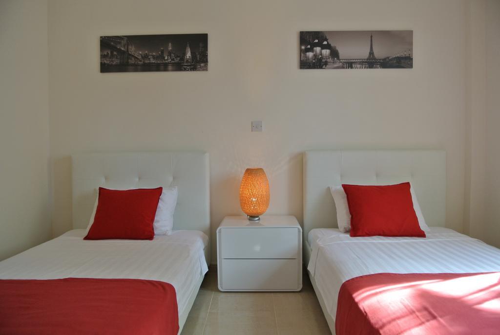 Villa Riverside Polis Extérieur photo
